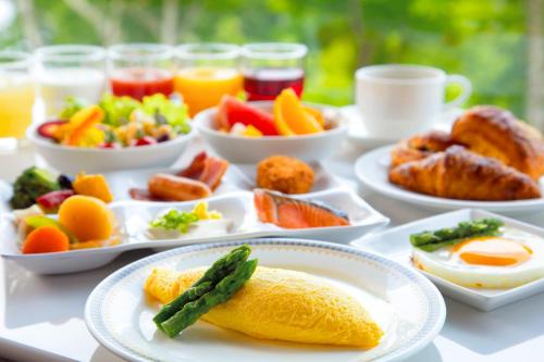 Jídlo v hotelu nebo okolí