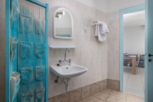 Stefania's Cycladic Apartments II