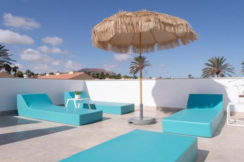 The MOSS - Beach Design Villa in Central Corralejo - by LUNA