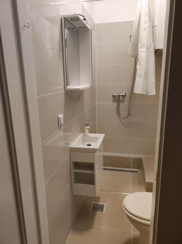 Peaceful and centrally-located with free parking