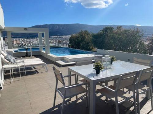 Bố cục Athens Lycabettus Hill Penthouse, Private Roof Garden & Pool