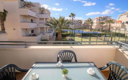 En balkon eller terrasse på Urbanización familiar LAS ARENAS 101 Alcoceber ALBERT VILLAS