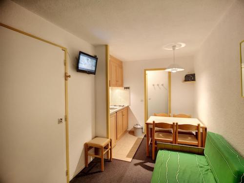 Appartement économique 2 pièces, 4 pers, proche pistes, parking