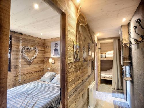 Charmant 3 pièces rénové, 6 pers, ski aux pieds, parking inclus