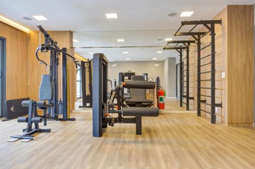 Roomo Brooklin Morumbi Ejoy Residencial tesisinde fitness merkezi ve/veya fitness olanakları