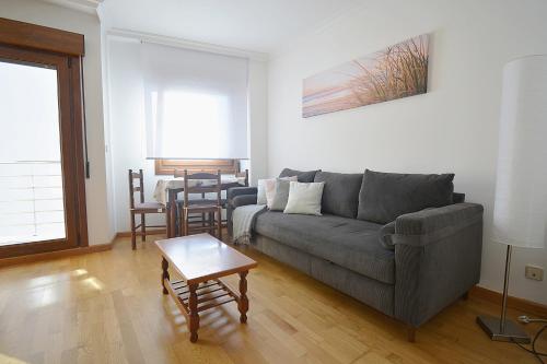 GALIHOST - Céntrico apartamento con parking en O Grove