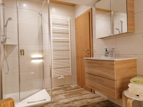 A bathroom at Ferienhof Rabenreith