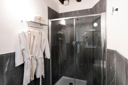 Salle de bains dans l'établissement Villa del Gattopardo