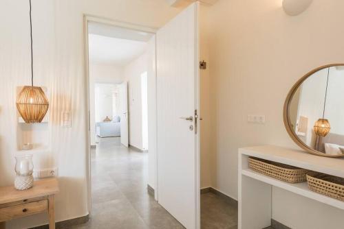 Fotografie z fotogalerie ubytování Villa KLAR, on the Outskirts of Naousa , Paros v destinaci Nausa