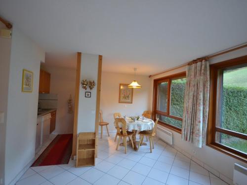Appartement 3 étoiles aux Gets, skis aux pieds, balcon, parking et animaux acceptés