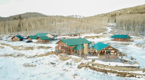 EML Cabin #2 – Photos 2