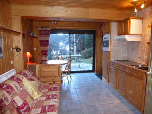 Studio Pralognan-la-Vanoise, 1 pièce, 4 personnes - FR-1-464-174