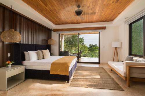 Casa Anjali by Sandglassにあるベッド