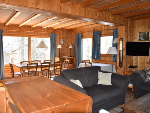 Gallery image of Chalet Pralognan-la-Vanoise, 7 pièces, 12 personnes - FR-1-464-11 in Pralognan-la-Vanoise