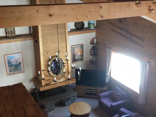 TV/Unterhaltungsangebot in der Unterkunft Chalet Pralognan-la-Vanoise, 6 pièces, 10 personnes - FR-1-464-7