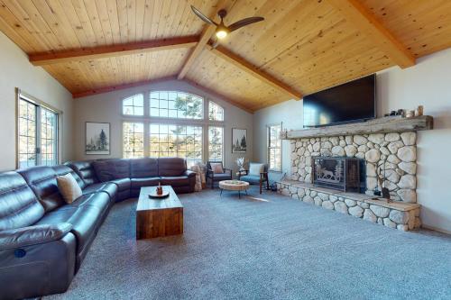 Lake Arrowhead Retreat – Photos 2