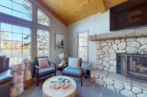 Lake Arrowhead Retreat – Photos 3