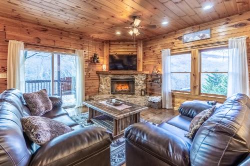 Mountain Range Retreat – Photos 2