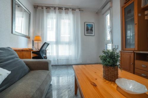 Your home in Alicante near Postiguet Beach!