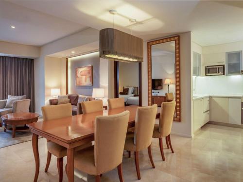 Gallery image of Joy Nostalg Hotel and Suites Manila Managed by The Ascott Limited in Manila
