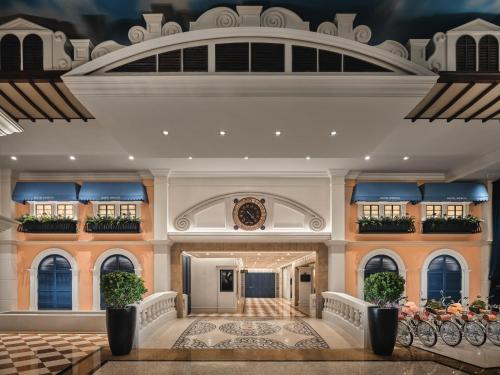 Hotel Indigo Shenzhen Overseas Chinese Town by IHGにあるシーティングエリア