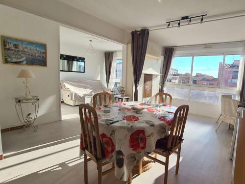 Appartement Cap d'Agde, 2 pièces, 4 personnes - FR-1-249-383