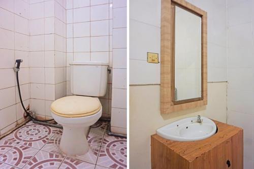 twee foto's van een badkamer met toilet en wastafel bij OYO 1935 Hotel Diamond Inn Makassar in Makassar