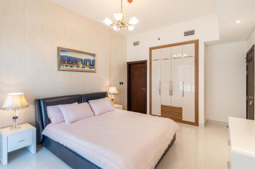 Resortz by Danube – 1BR Apartment – Allsopp&Allsopp