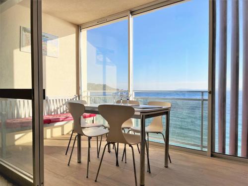 Appartement 2 pièces avec vue mer, plage à Cavalière - FR-1-251-434