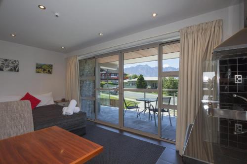 Posezení v ubytování Autoline Motel Queenstown