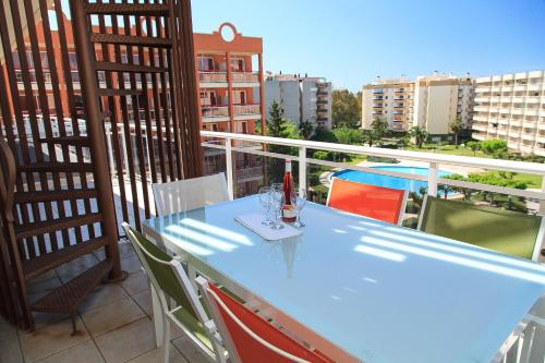 UHC Ventura Park Apartments