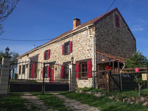 Cottage in Auvergne near Cascade Gour