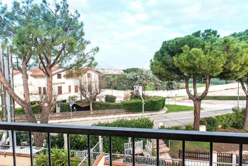M331 - Marcelli, trilocale con terrazzo