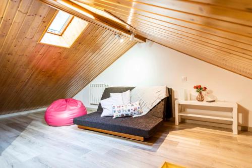 For You Rentals TEMPORAL Nice Chalet 3 Heights Linear City MIS570