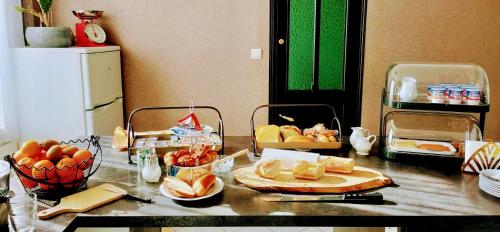 Jídlo v bed and breakfast nebo okolí