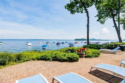 Gallery image of Samoset Condo on Lake Winnipesaukee in Gilford