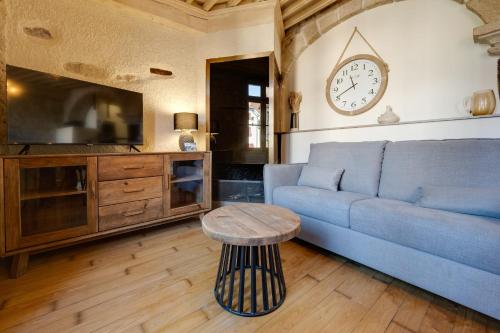 Le Balcon Perrière I - Charming apartment with direct view of the Thiou