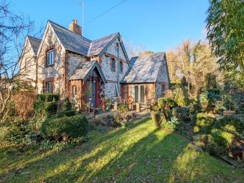 Warren Cottage – Photos 2