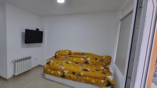 Μια τηλεόραση ή/και κέντρο ψυχαγωγίας στο Los argentos