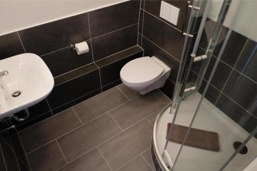 Salle de bains dans l'établissement Lessinghof