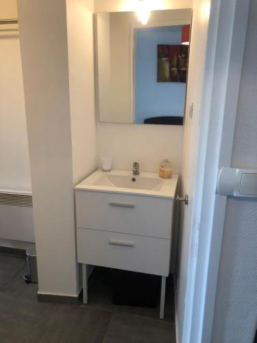 Imagem da galeria de Appartement cosy proximité plage Malo les bains em Dunkerque