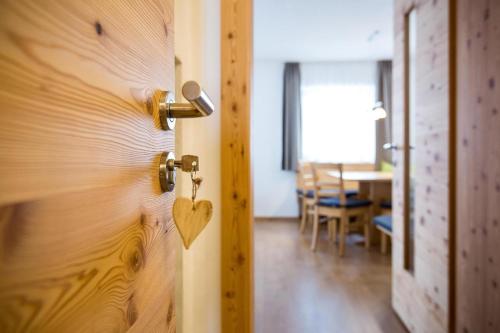 Neue Wohnung in Mühlwald mit Terrasse, Grill und Garten