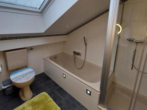 Koupelna v ubytování Ferienwohnung Holzmaier