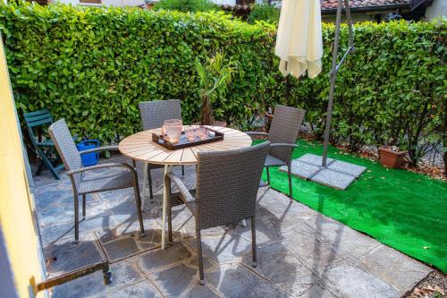 La Casa nel Giardino - by MyHomeInComo