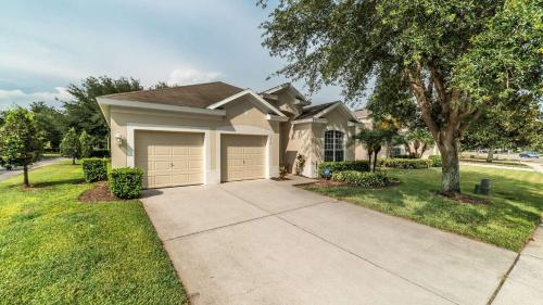 7719 Comrow Street – Photos 3