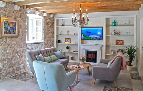Stunning Home In Cavtat With Sauna