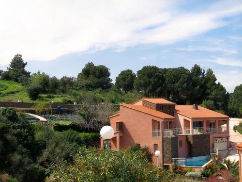 nôa Joli F3 Avec Terrasses Et Vue Mer