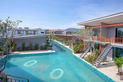 Oho Luxury pool access