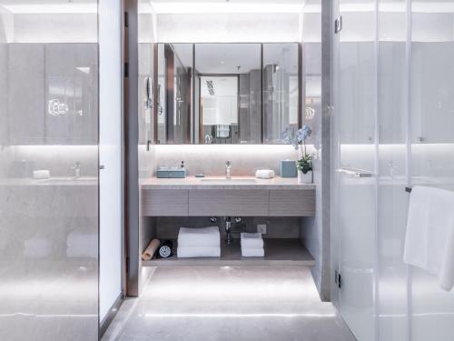 Koupelna v ubytování Oaks Chengdu at Cultural Heritage Park