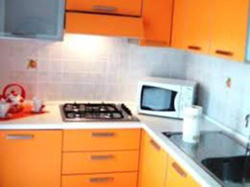 I Feel Orange – Photos 3